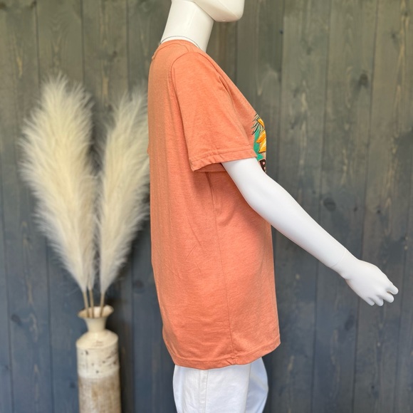 Bee Sunflower Graphic Short Sleeve Tee Sz Medium - Picture 4 of 6